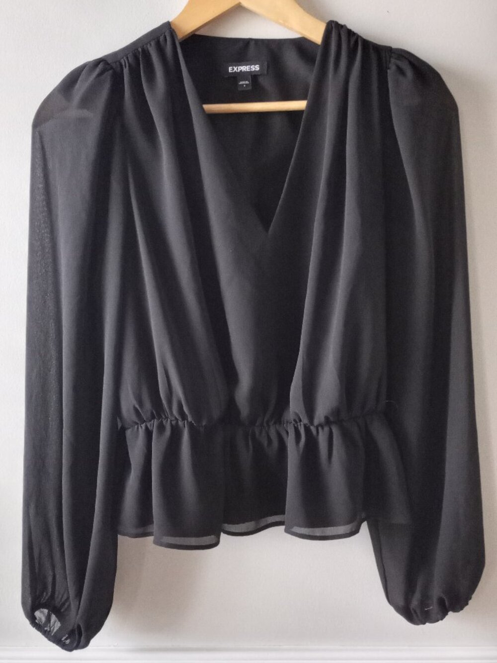 'Express' Solid black Blouse Size S EUC *Flawless